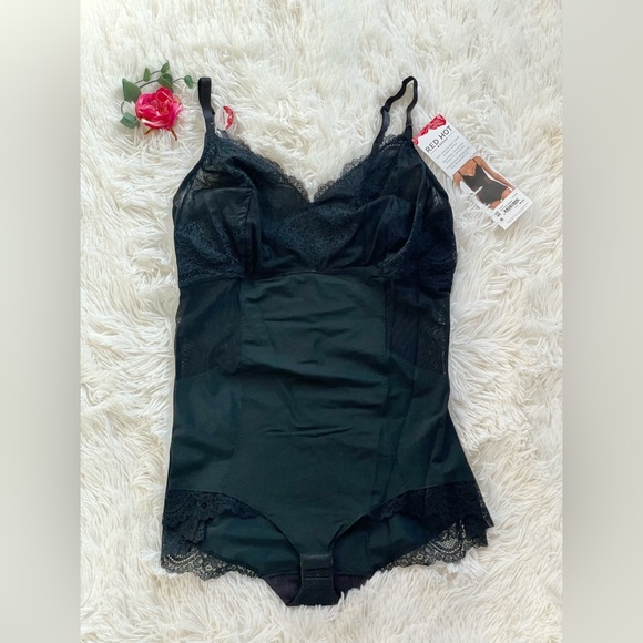 🆕NWT SPANX “Lace is More” LACE PANTY BODY SUIT VERY BLACK SZ 3X Targets tummy - Picture 2 of 7